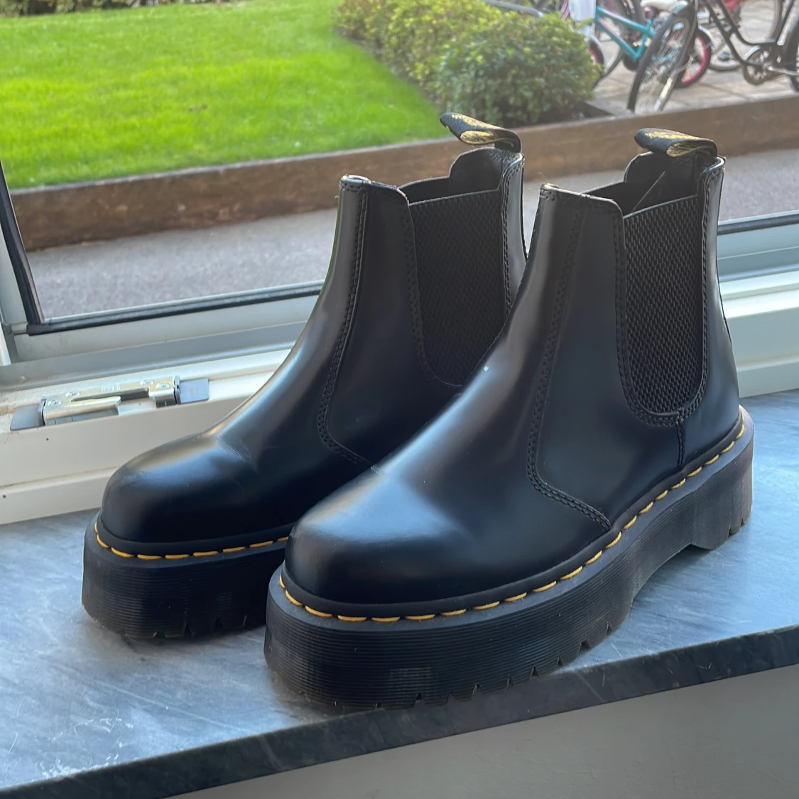 Dr. Martens Chelsea Boot