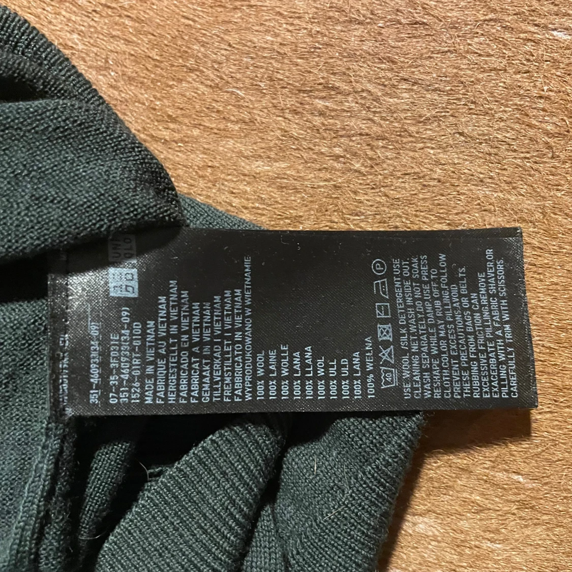 Mörkgrön stickad tröja - 3