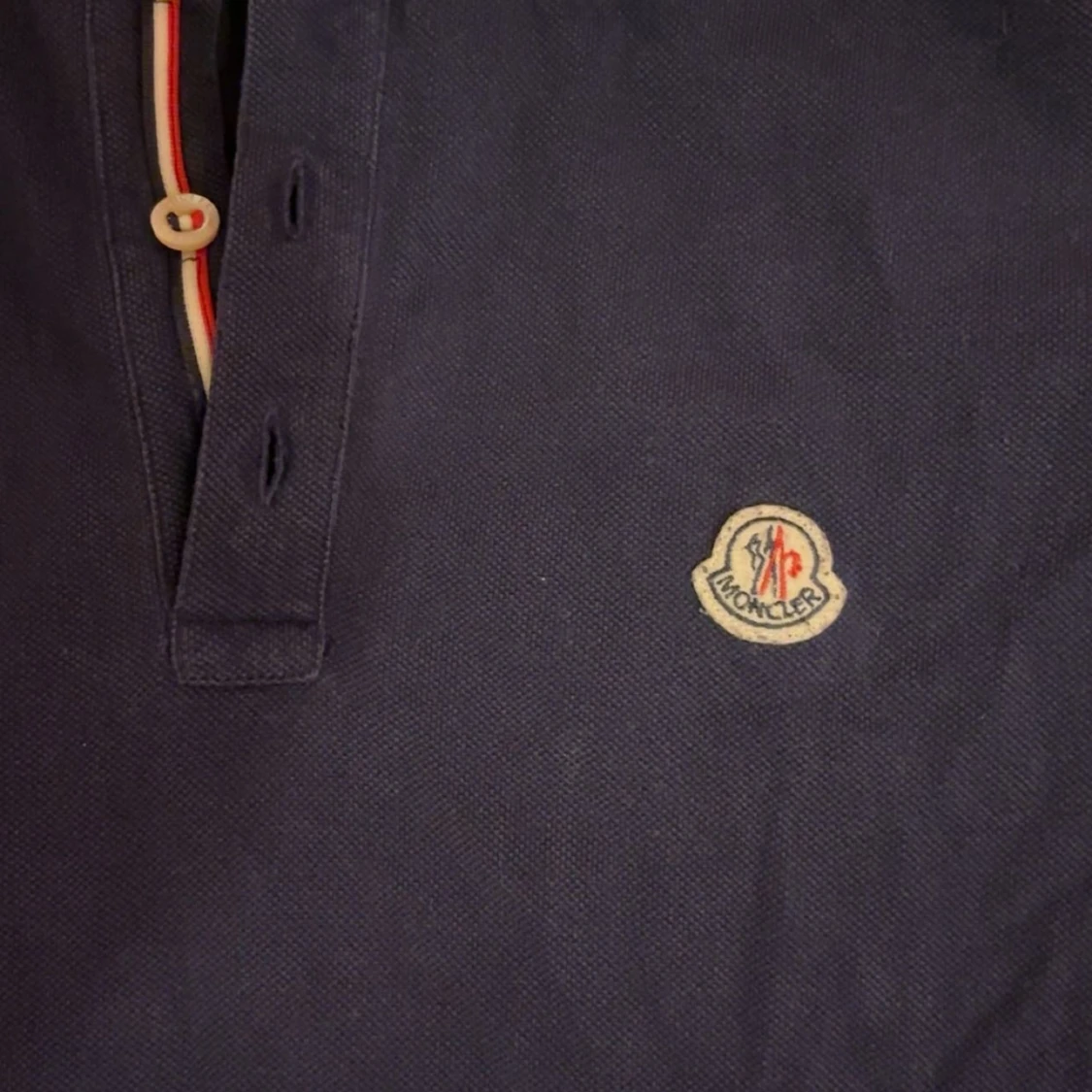 Mörkblå Moncler pikétröja - 1