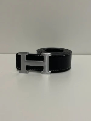 Herme's Bälte  - Helt nytt aldrig använd. Storlek 110cm. Snabb frakt 