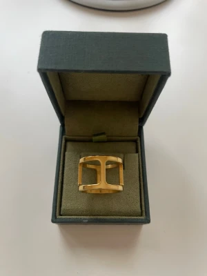 Ring - Säljer denna fina ring från Edblad! 💞