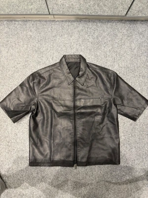 Zara lookalike leather overshirt - Inspired by zara, not zara. Size L, true to sie