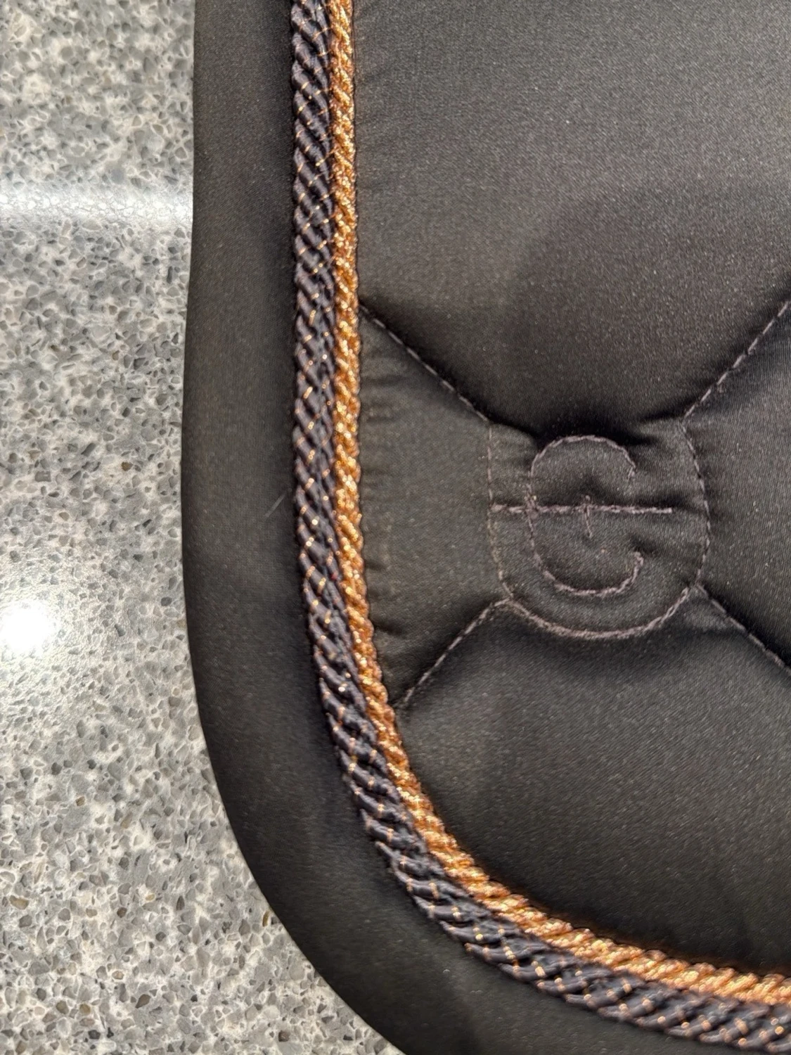 Svart schabrak från Equestrian Stockholm - 2