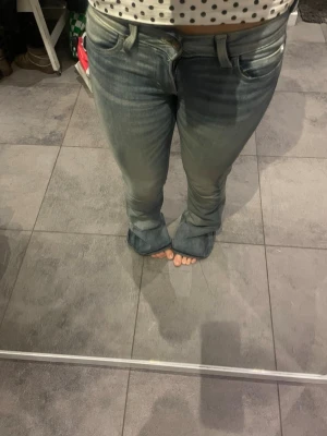 Cheap monday Jens  - Intresse kol på mina cheap monday Jens, storlek 26/32, jätte fina och fint till nästan all stil du vill ha💗 kontakta för fler bilder!