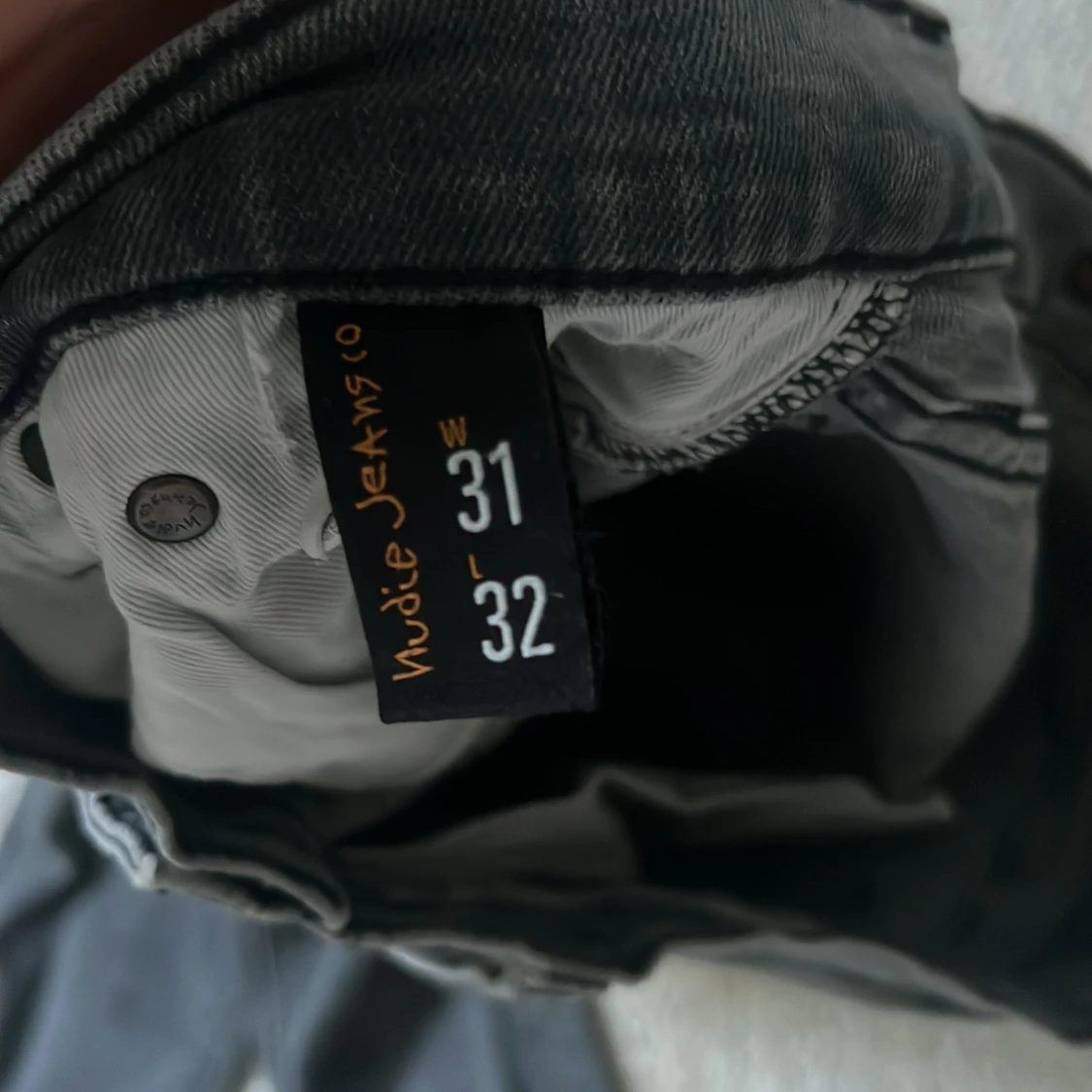 Gråa jeans från Nudie  - 2