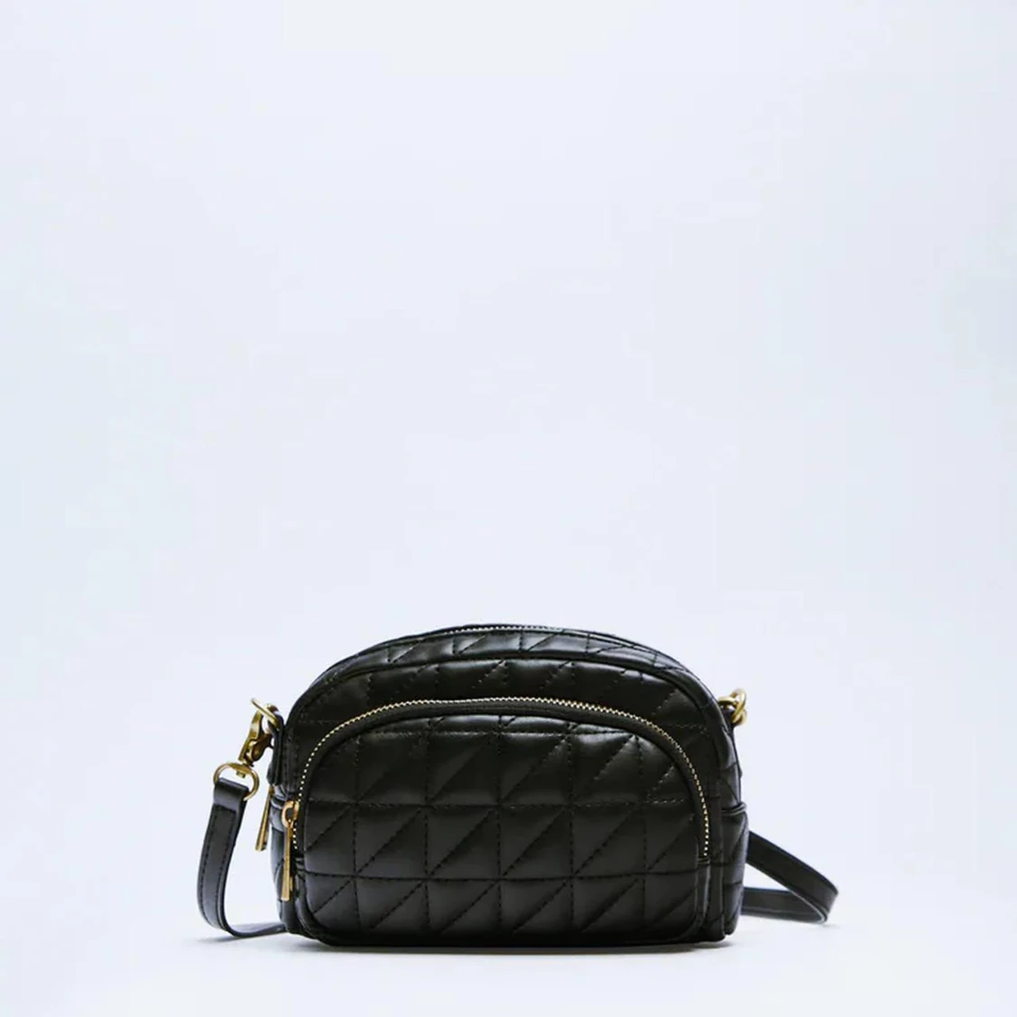 Svart quiltad axelväska 