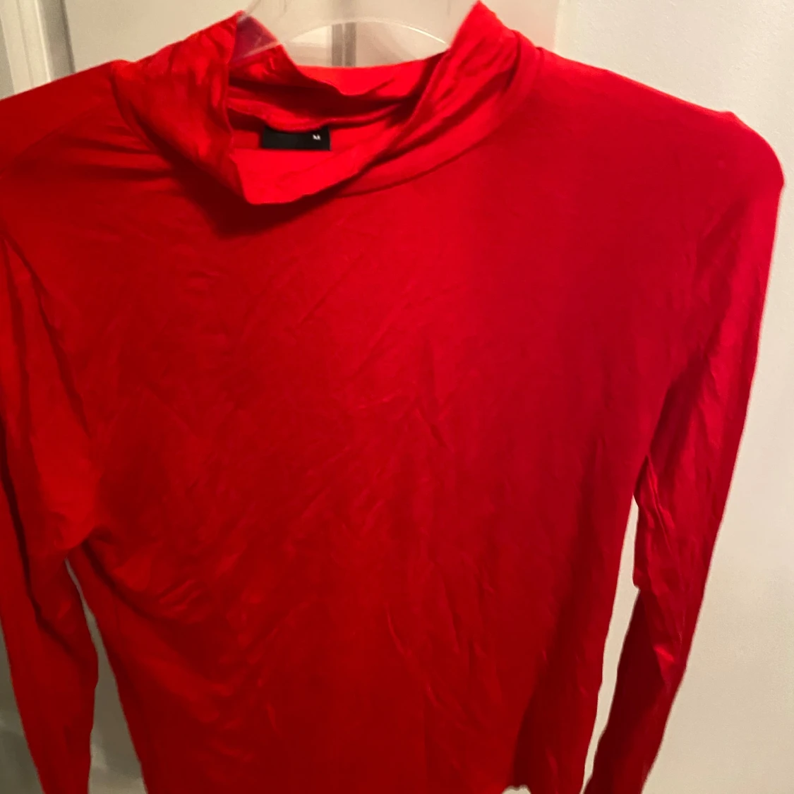 Röd polotröja från Gina Tricot - 2