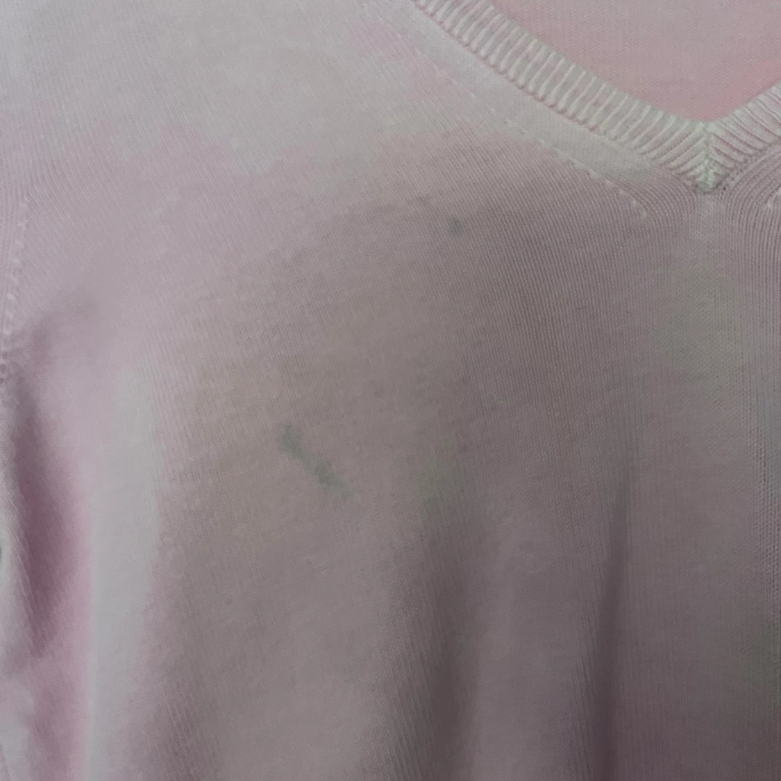 Rosa v-ringad tröja från Gant XS - 2