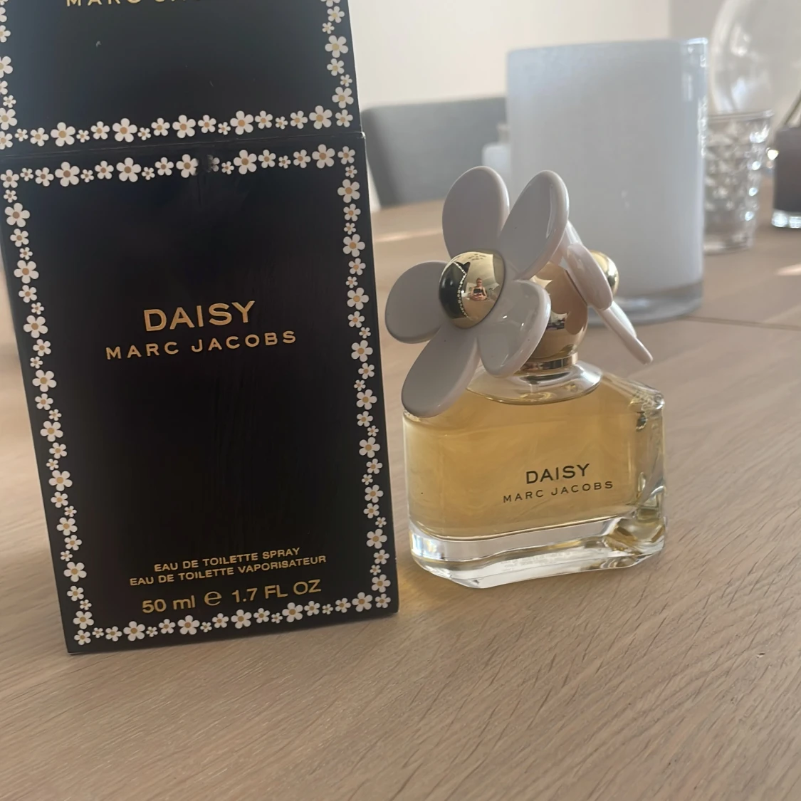 Daisy parfym från Marc Jacobs 