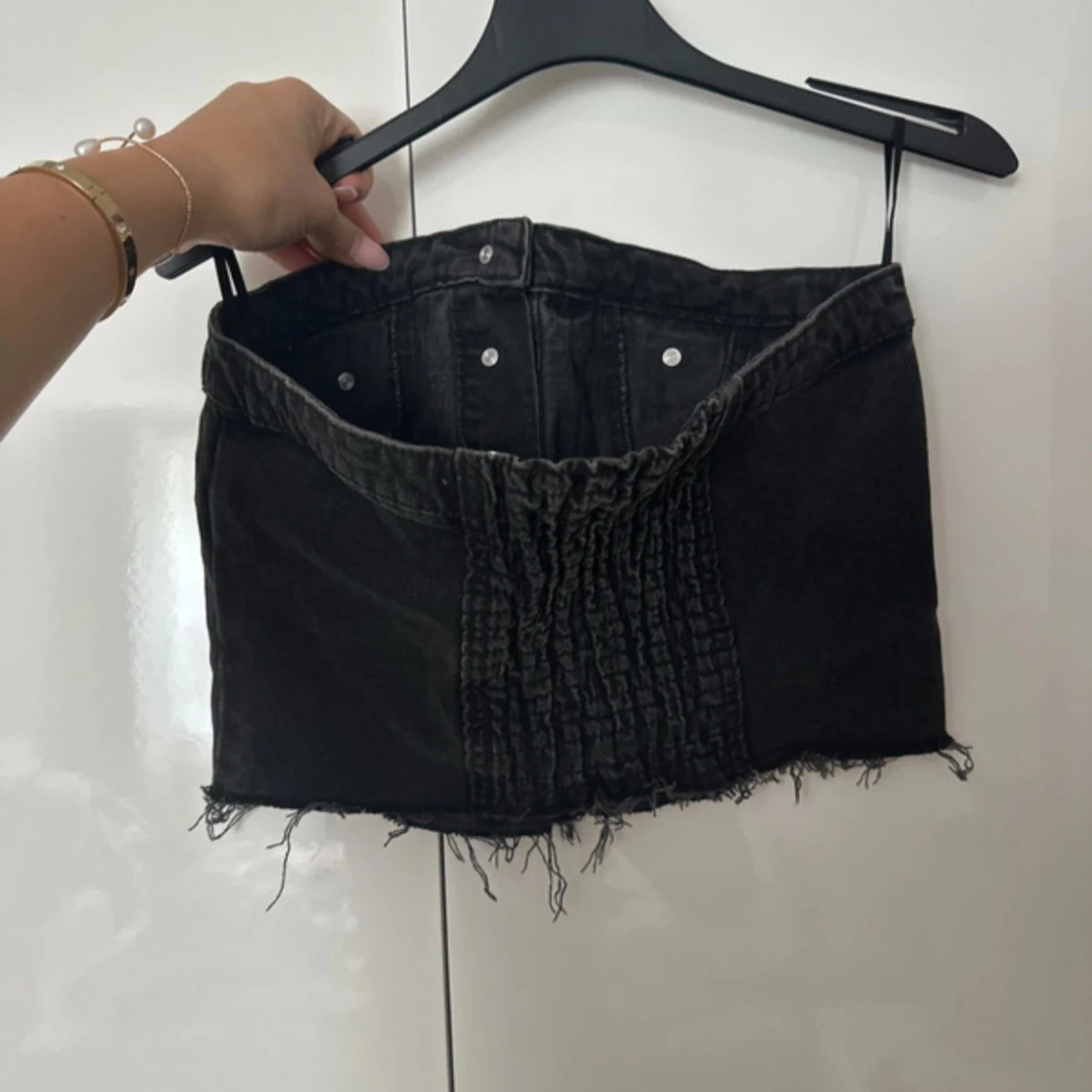 Svart jeanstopp med knappar - 2