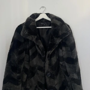 Pälsjacka  - Fint skick