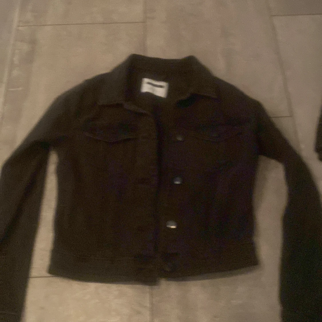 Svart jeansjacka från Noisy May - 1