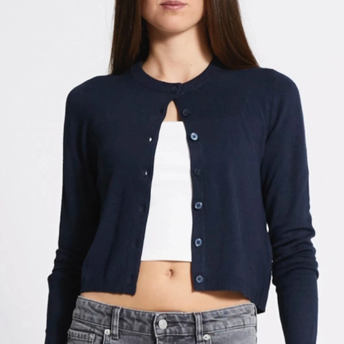 Mörkblå croppad kofta med knappar - 1
