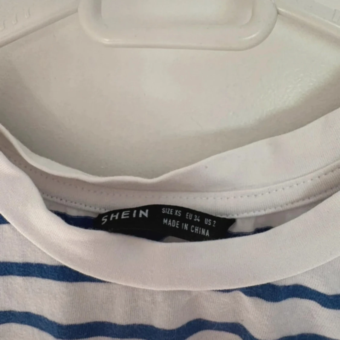 Randig volangtopp från SHEIN XS - 2