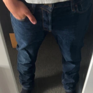 Jack & Jones - Jack & Jones | Strl: 29/32 | Skick: Bra | Ny pris: 699kr | Mitt pris: 249kr | Hör av er vid funderingar 🍀| Mycket dåliga bilder kolla min profil för mer bilder 