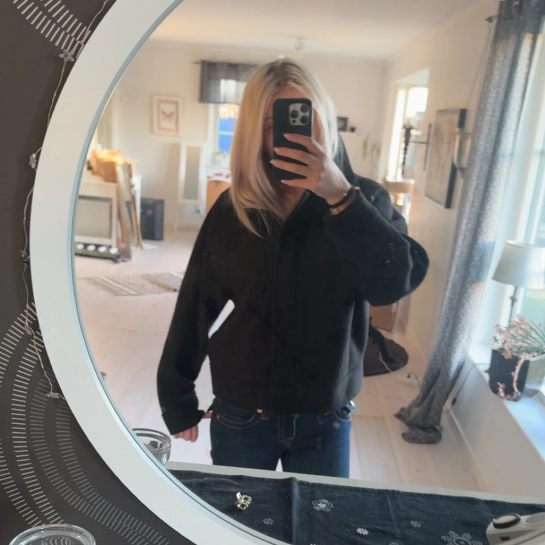 Svart jacka/kappa - 2