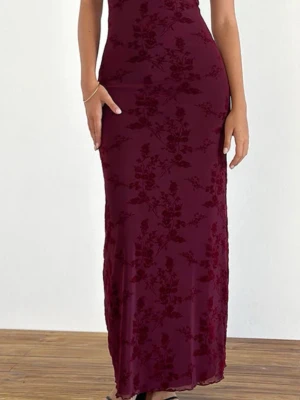 Motel Rocks Vinröd långklänning med blommönster - Worn only  once. Original price is 71 euros