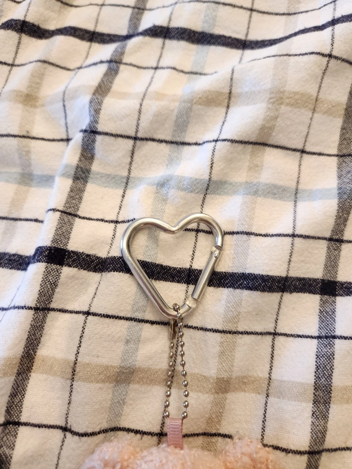 Nallebjörn nyckelring med pärlhalsband - 2