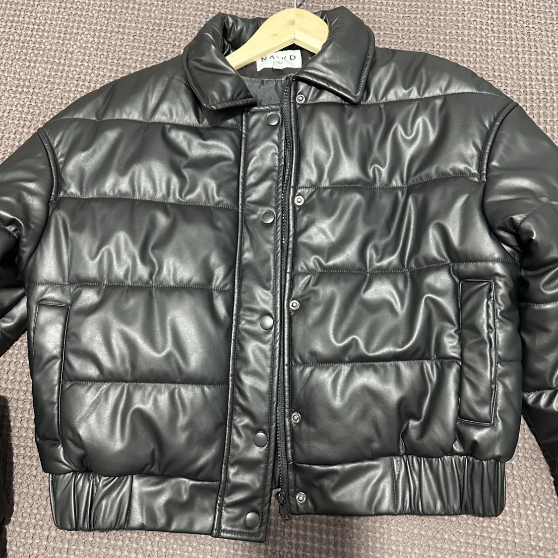 Läder Puffjacka  - 90