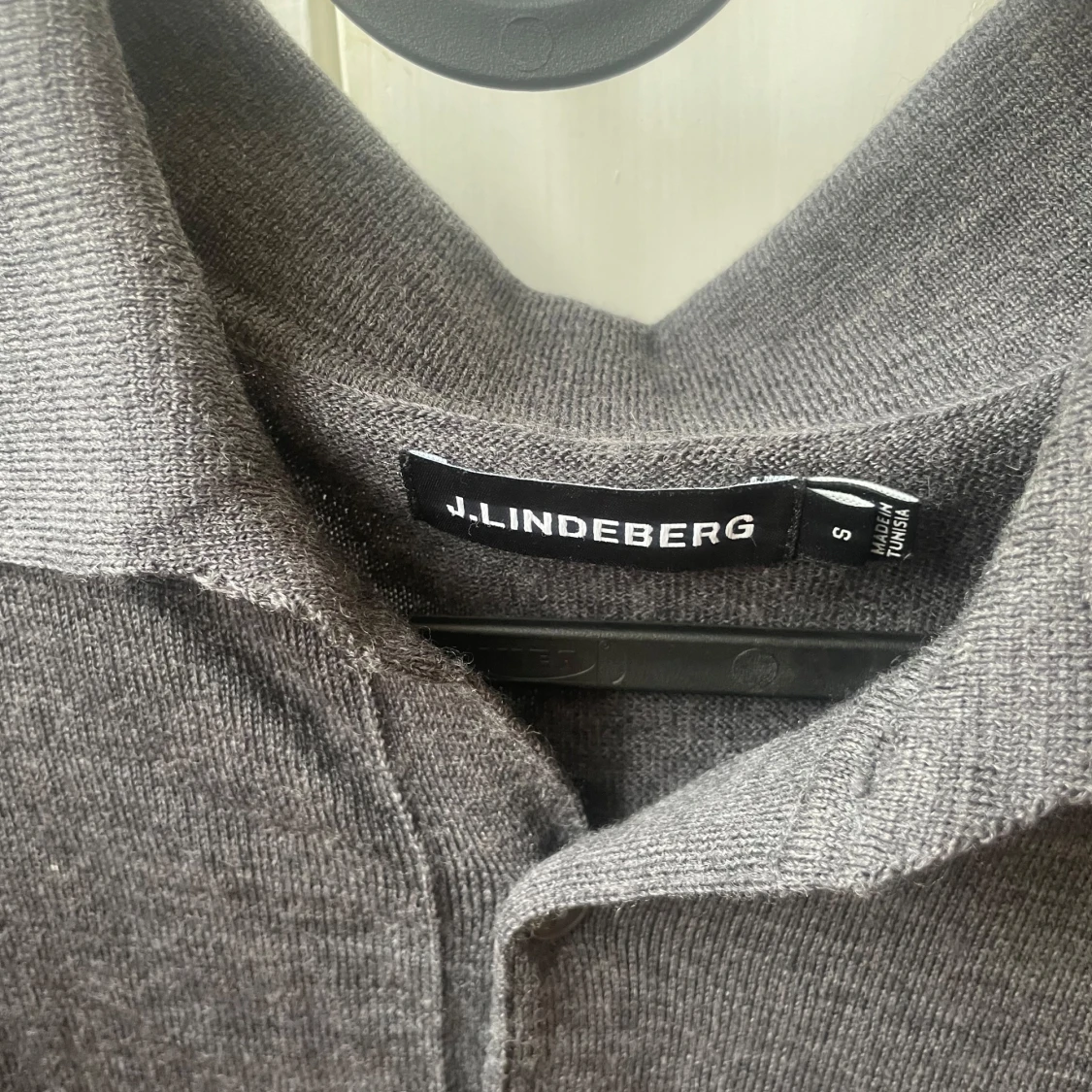 Grå J.Lindeberg cardigan  - 91