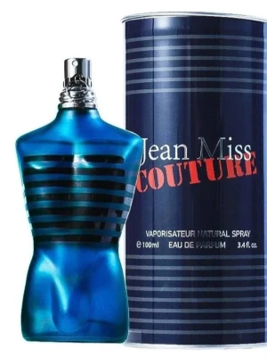 Jean Miss Couture parfym 100ml - Parfymflaska från Jean Miss Couture i blått glas med randigt mönster och metallisk spraykork. Flaskan har en unik form som liknar en överkropp och levereras i en matchande blå cylinderförpackning. Innehåller 100 ml Eau de Parfum.