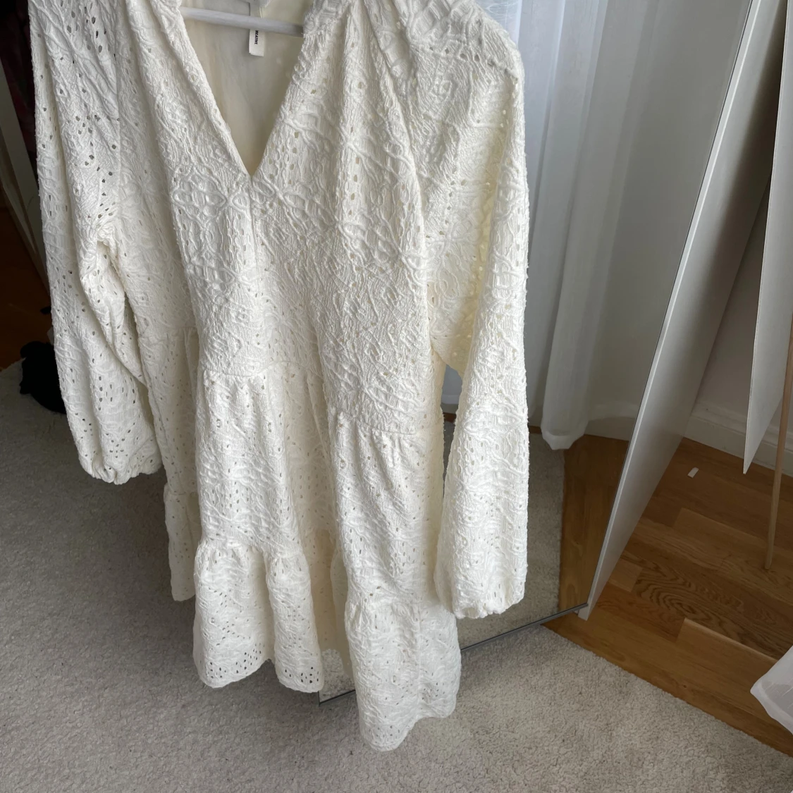 Vit spetsklänning från Object XS - 1