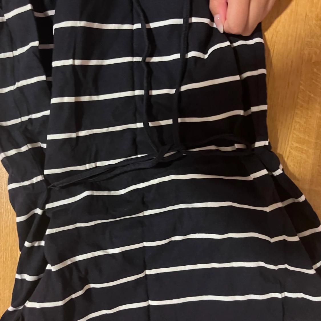 Knyt i midjan randig klänning från EDC - 2