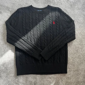 Ralph lauren tröja  - Använd 1 gång, storlek S