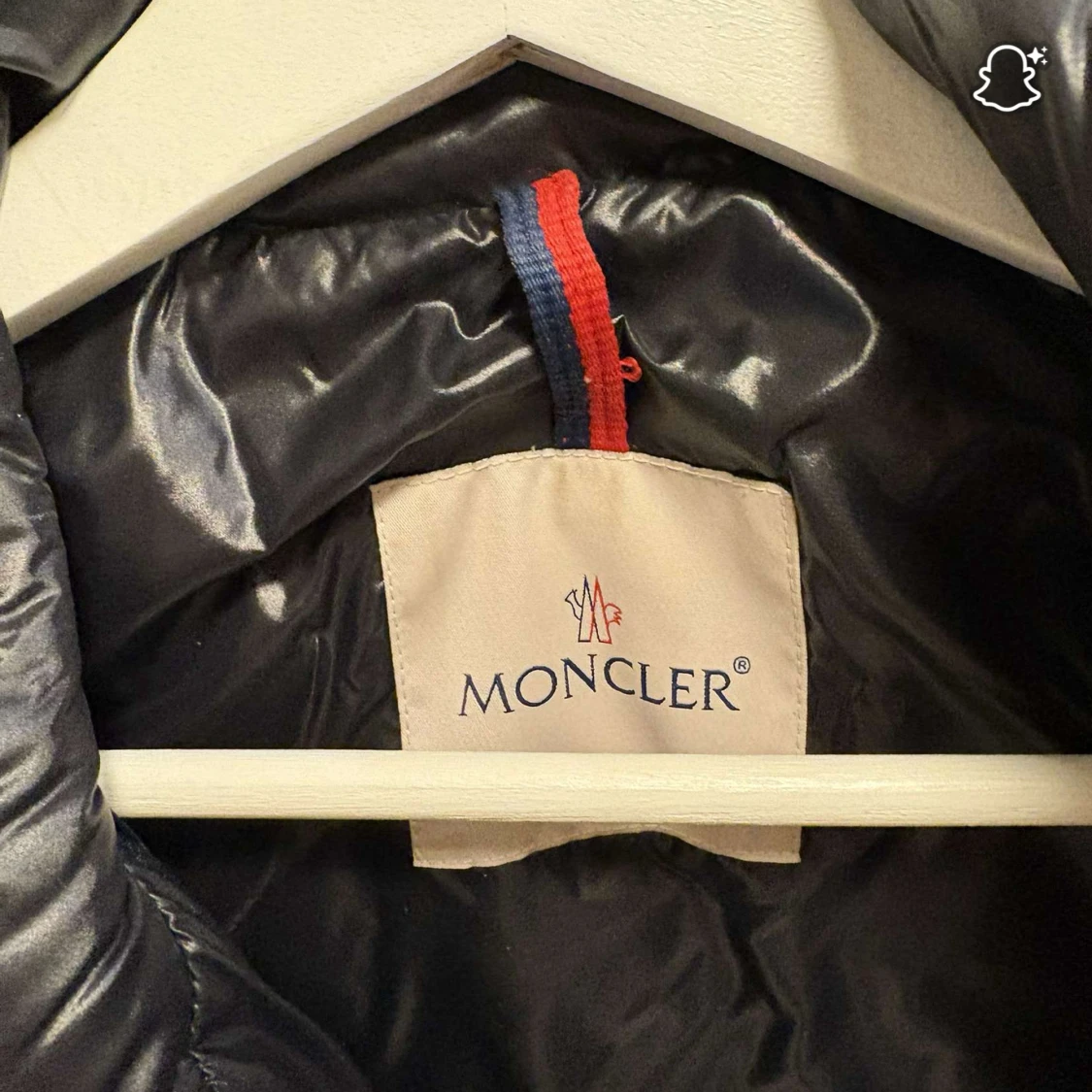  helt ny knappt använd äkta moncler väst för dam storlek - 1