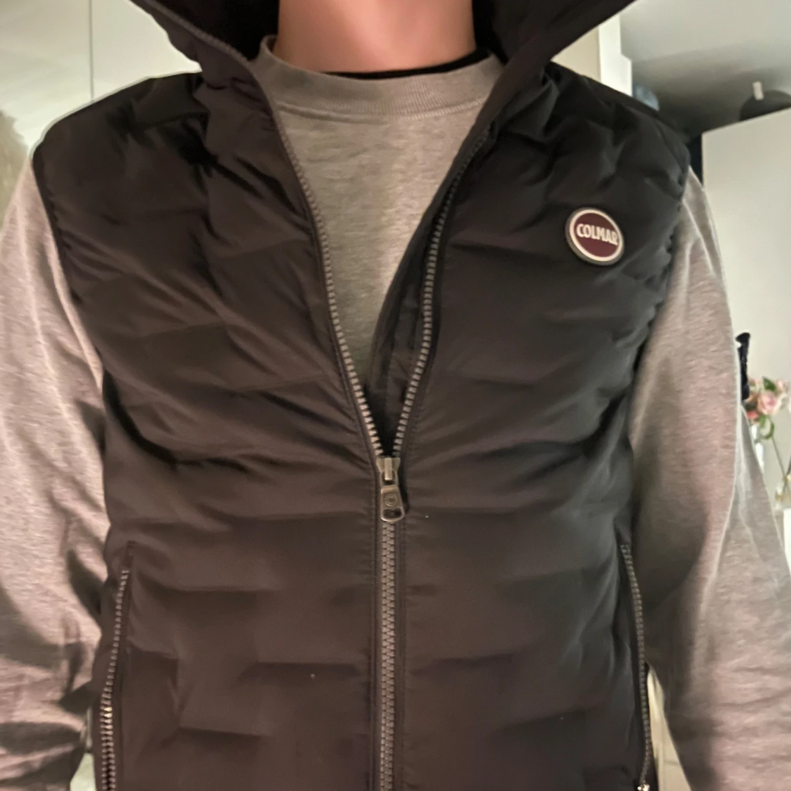 Svart dunväst från Colmar Originals - 1