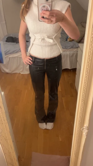 Skinn byxor - Snygga skinnbyxor, stl 158/164❤️passar mig som är 159 cm!❤️