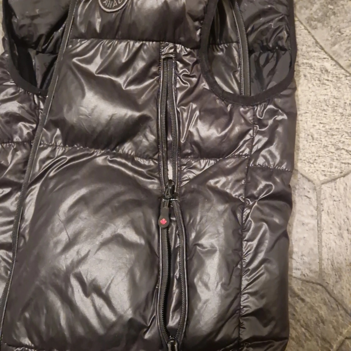 Svart dunväst från Zavetti Canada - 4