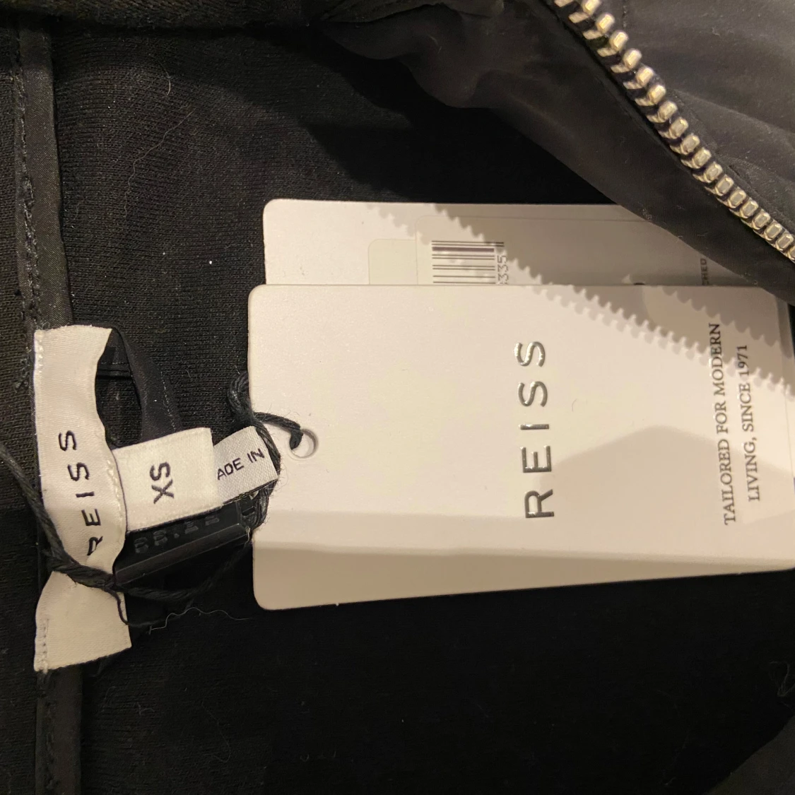 Svart cardigan från Reiss - 3