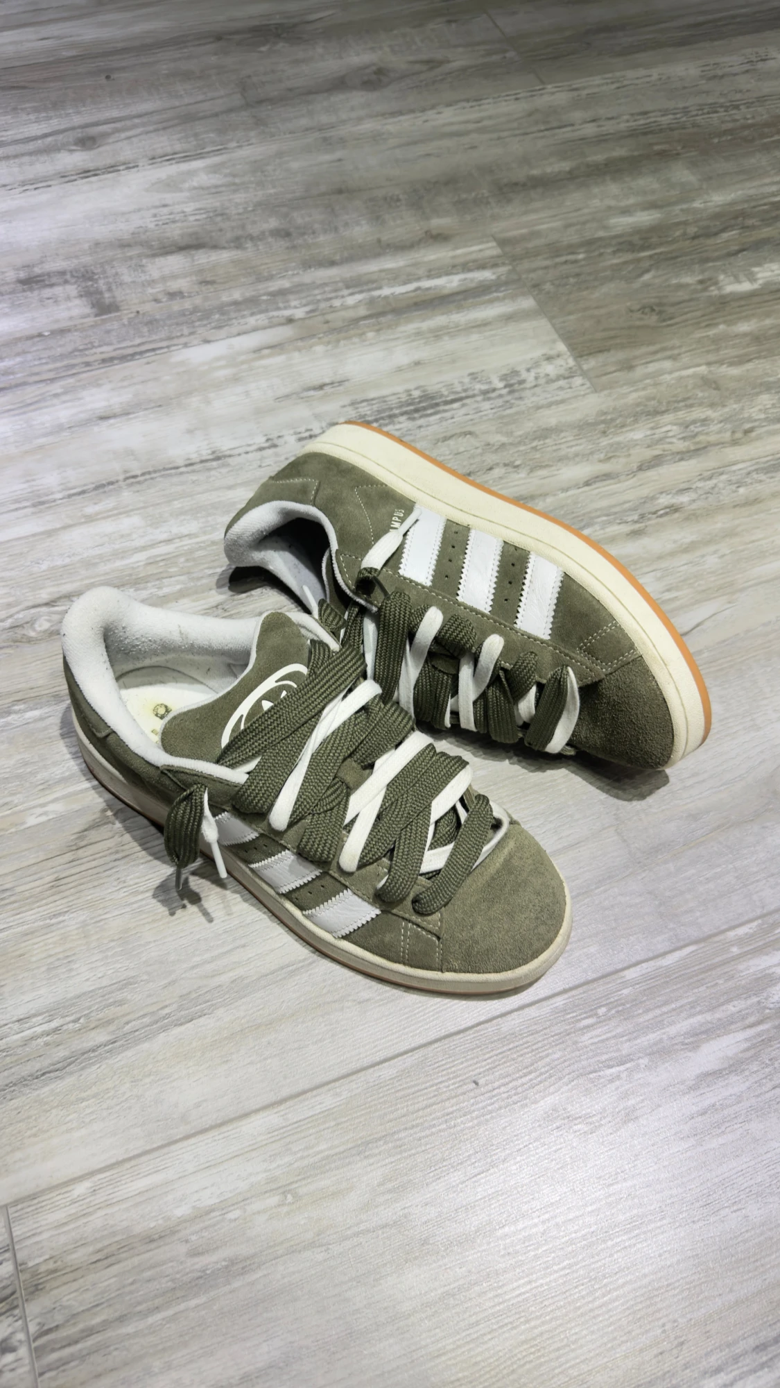 Adidas Campus sneakers olivgrön mocka - 4