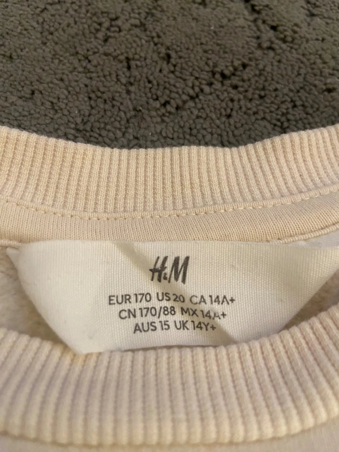 Beige sweatshirt från H&M - 2