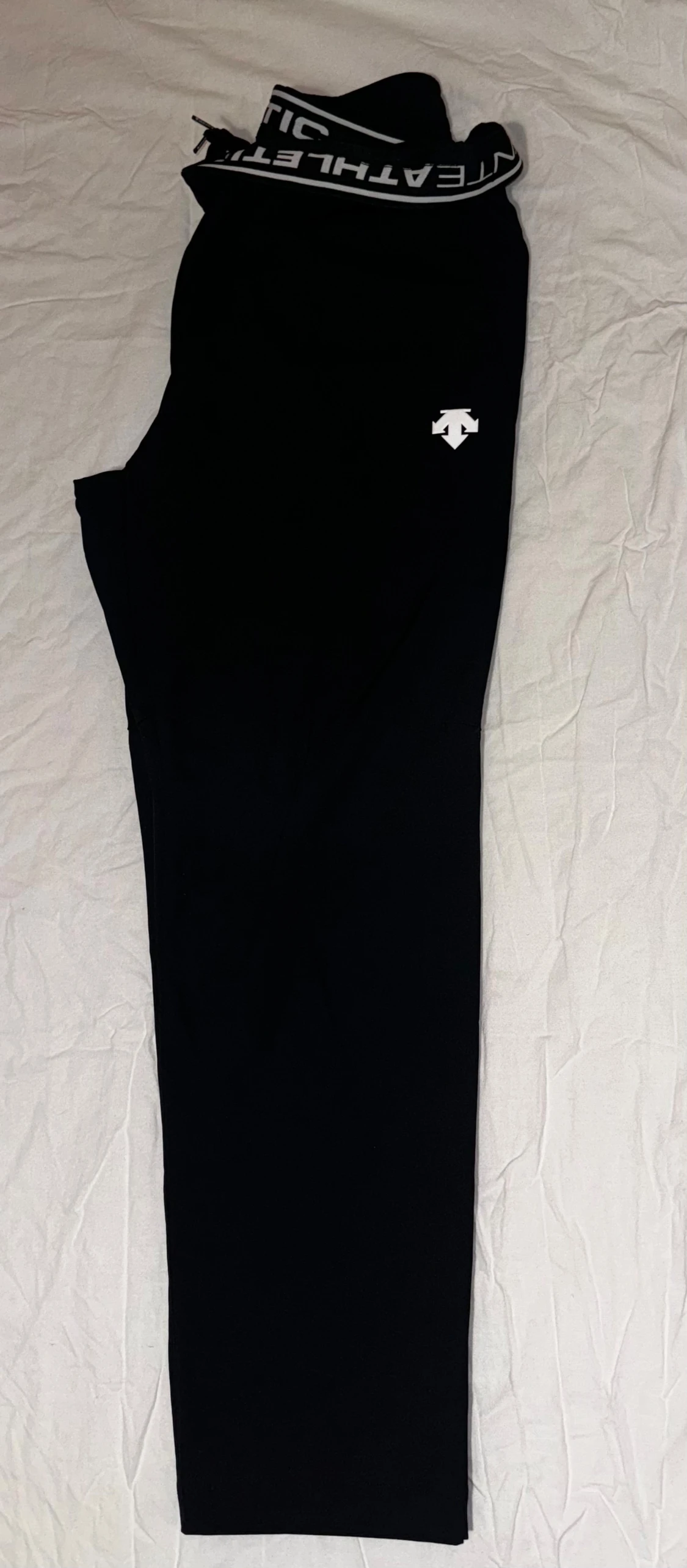 Svarta mjukisbyxor från Descente  - 1