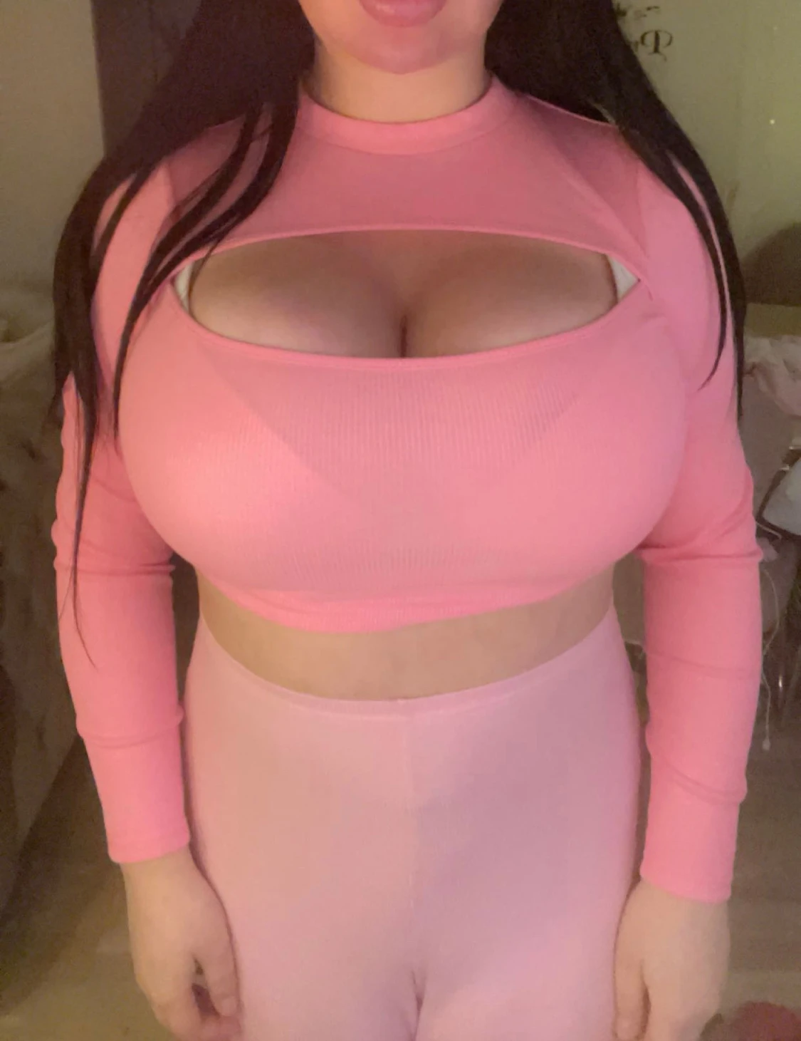 Cutout top