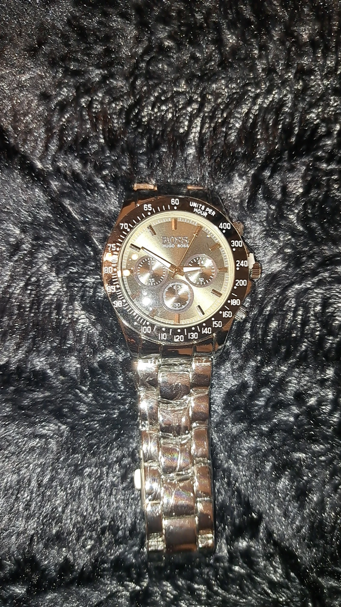 Silverfärgad Hugo Boss kronografklocka