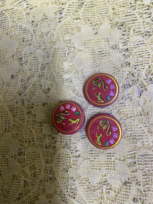 Kinesiskt tiger Balsam  - Tre små burkar tiger balsam , helt ny