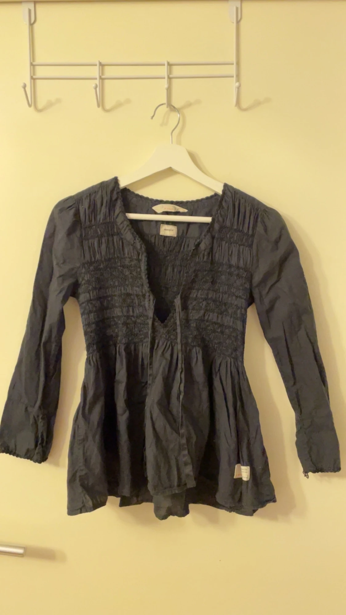 Svart blus från Odd Molly med knyt - 1