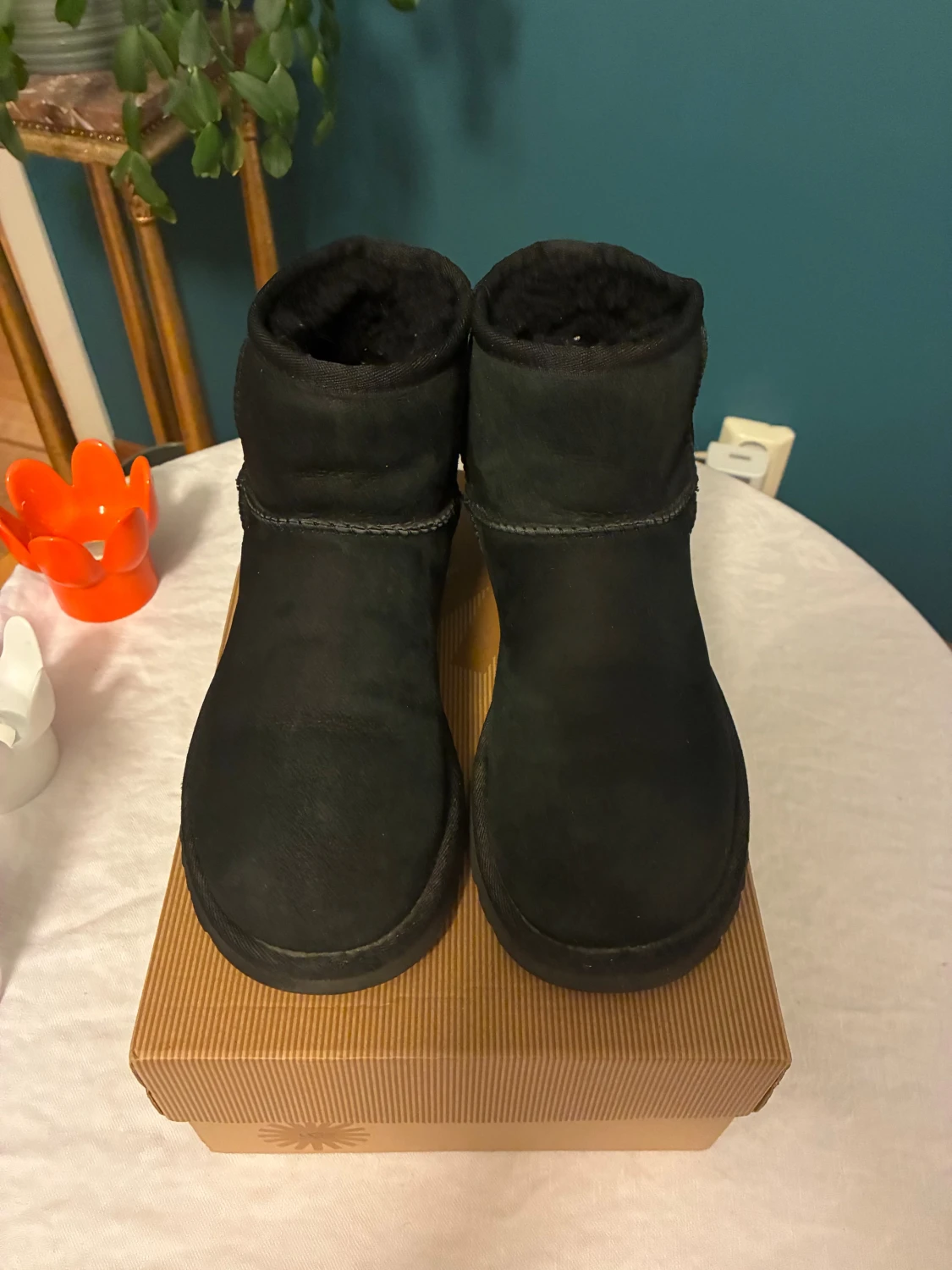 UGG classic mini  - 1