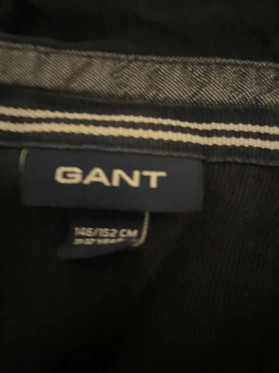 Mörkblå pikétröja från GANT - 2