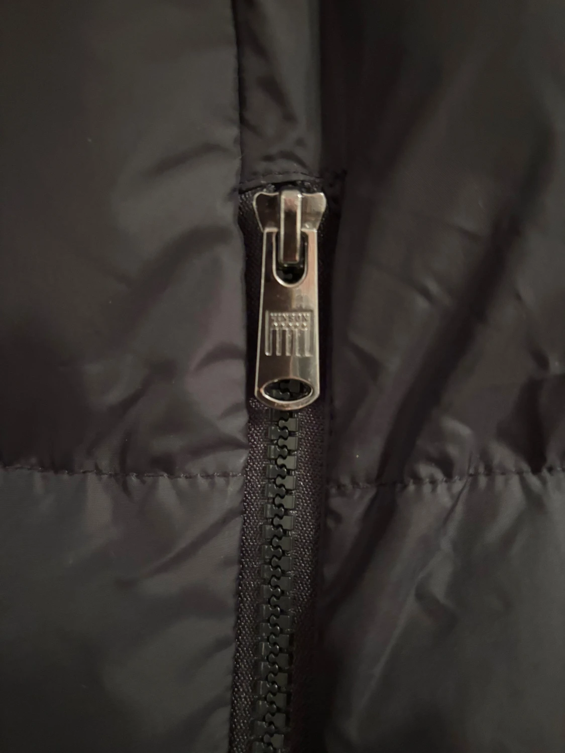 Svart lång pufferjacka från Vinson - 2