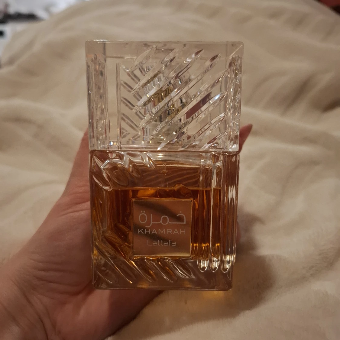 Lattafa Khamrah Eau de Parfum - 2