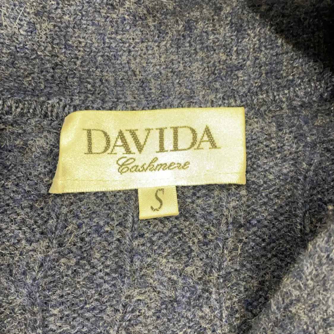 Kashmir kofta ifrån Davida Cashmere - 2