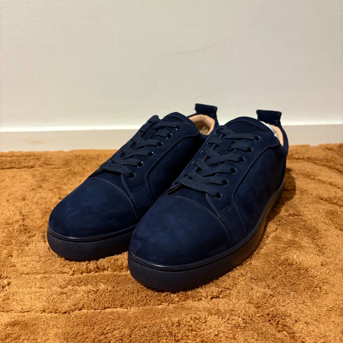 Mörkblå sneakers från Christian Louboutin - 4