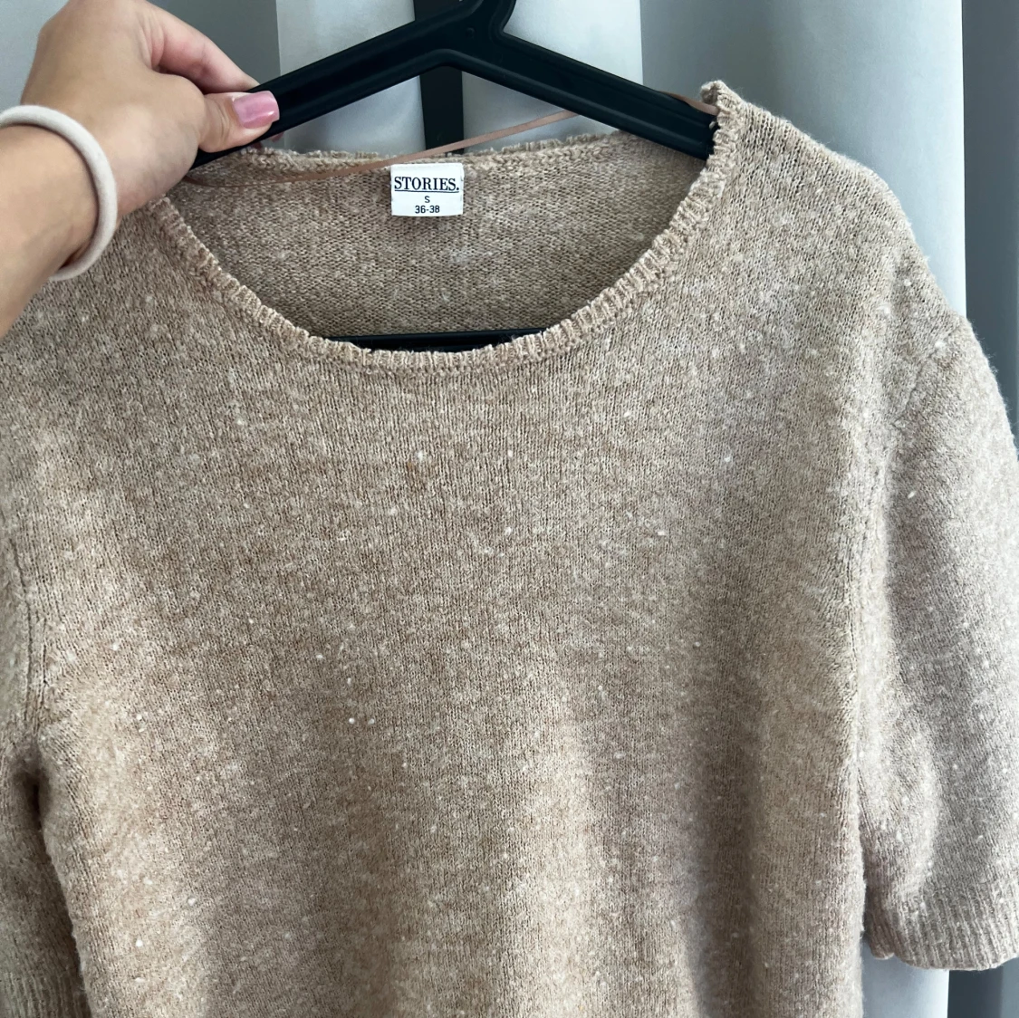 kortärmad stickad tröja  - 2