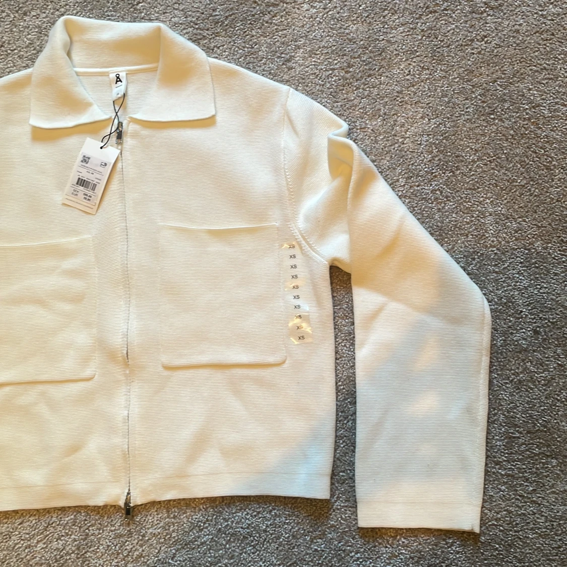 Vit stickad overshirt från Åhléns - 3