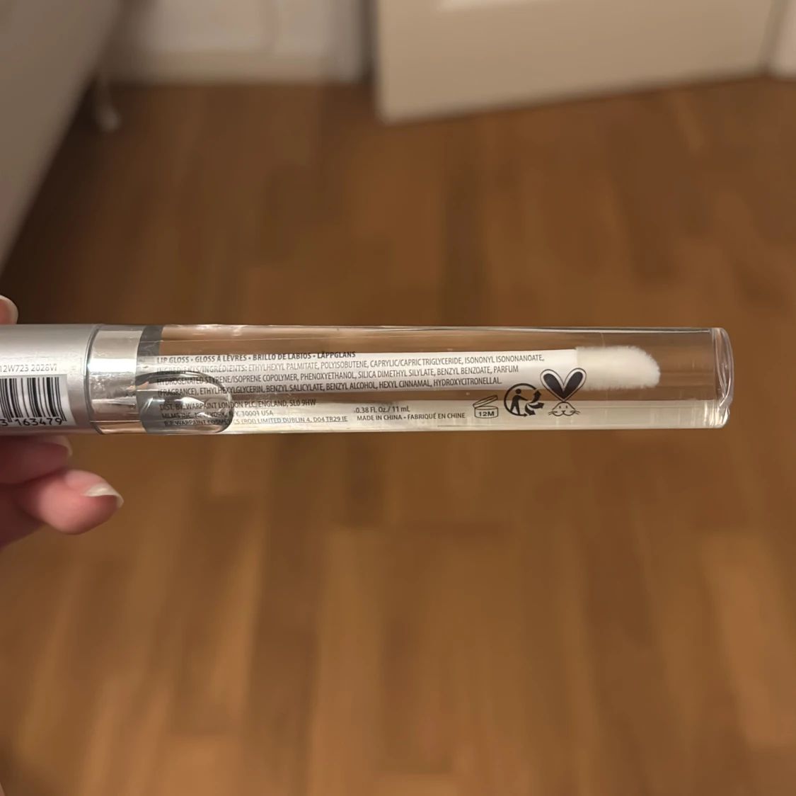 W7 Clear Lipgloss med silvrigt lock - 1