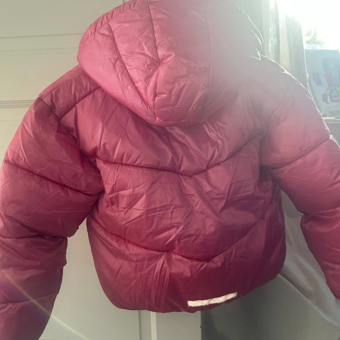 Rosa pufferjacka från Lindex Kids - 2